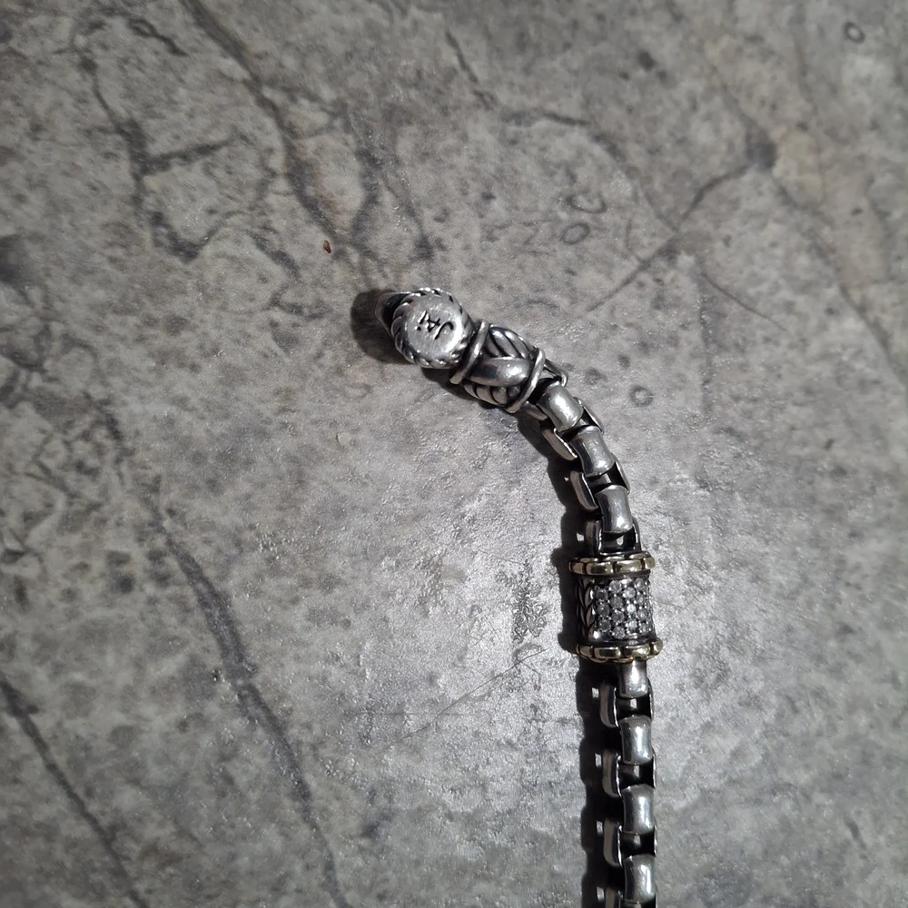 Silver and Gold Bracelet with Elegant Design - Picture 3 of 4